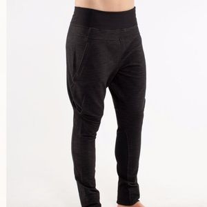 Lululemon RARE “It’s Happening” Joggers